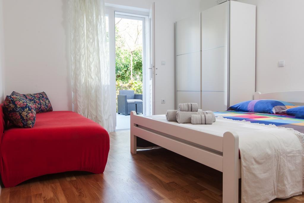 Apartments Filipeti Makarska Esterno foto