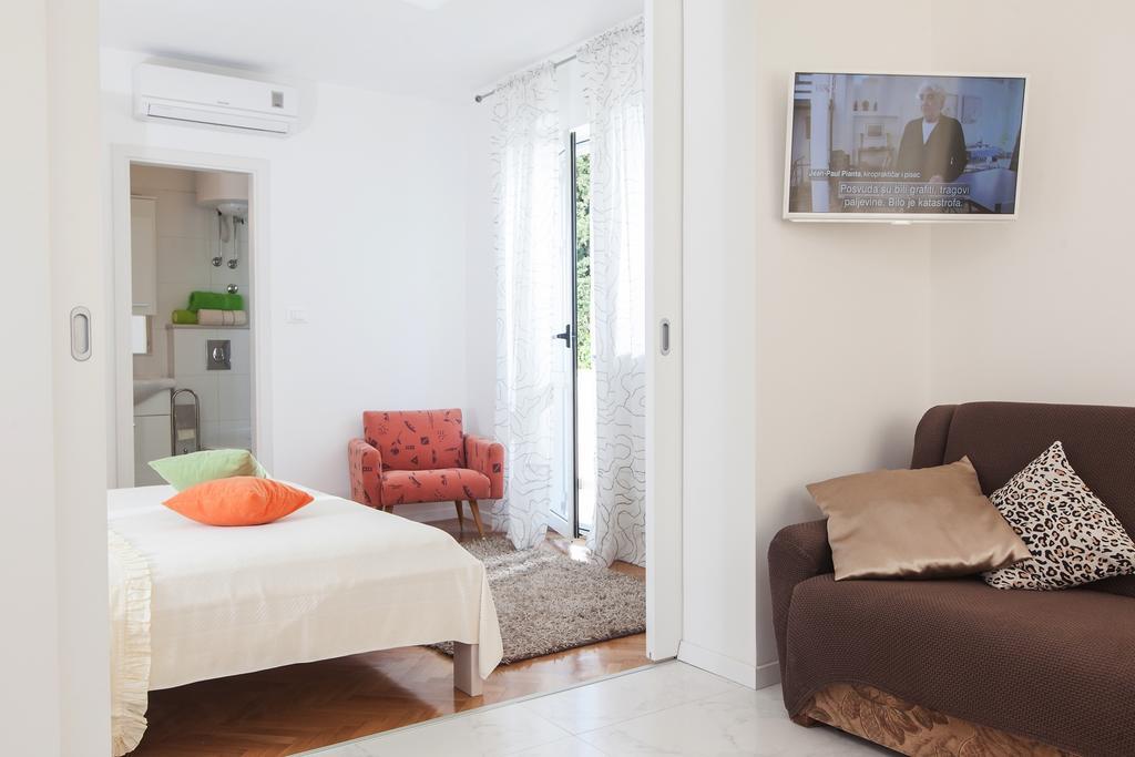 Apartments Filipeti Makarska Esterno foto